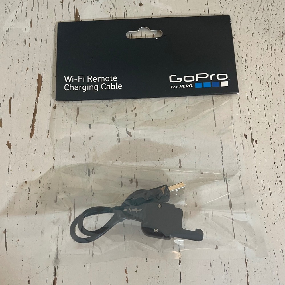 GoPro Wi-Fi Remote Charging Cable AWRC-001 NEW‎